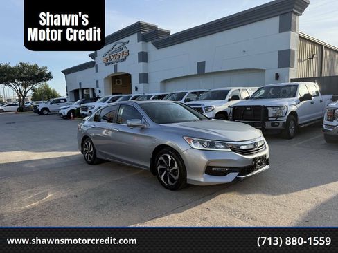 Used 2016 Honda Accord EX image 1