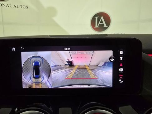 Used 2025 Mercedes-Benz GLA 35 AMG 4MATIC image 16