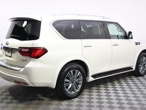 Used 2024 INFINITI QX80 Luxe image 7