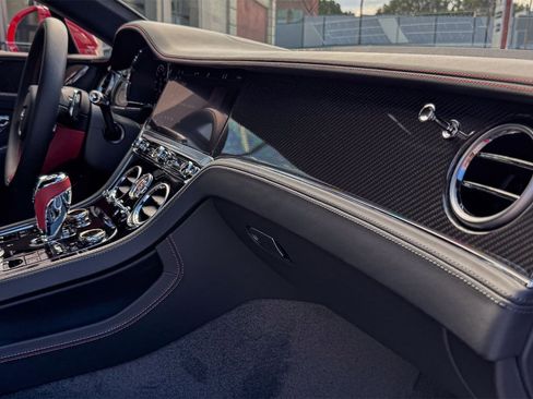 New 2024 Bentley Continental GT image 30