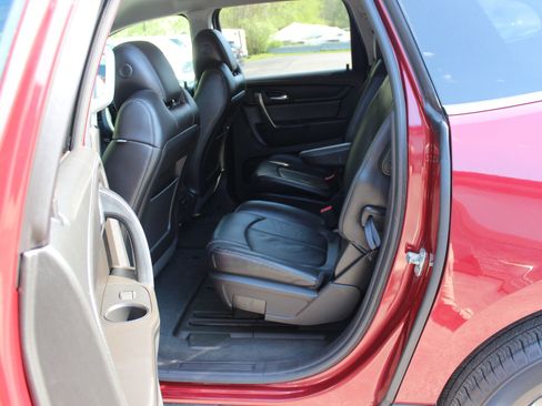 Used 2016 Chevrolet Traverse LT AWD/4WD image 32