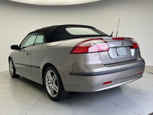 Used 2007 Saab 9-3 2.0T w/ Premium 17 Pkg image 7
