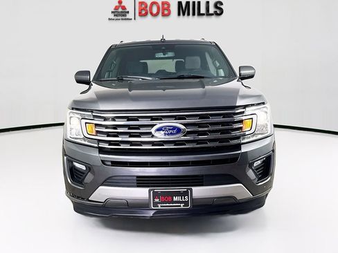 Used 2020 Ford Expedition XLT RWD image 2
