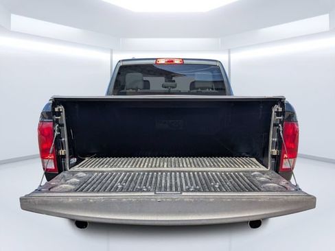 Used 2018 RAM 1500 Express w/ Express Value Package AWD/4WD image 12