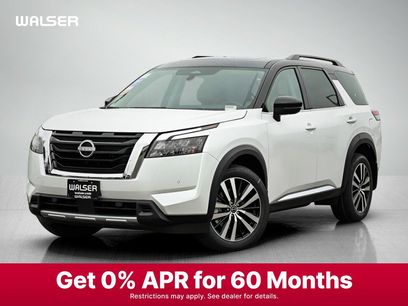 New 2025 Nissan Pathfinder Platinum w/ Cargo Package