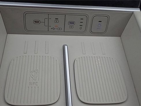 Used 2024 Hyundai Santa Fe Limited image 38