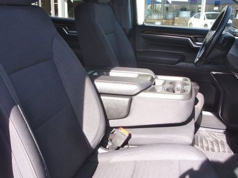 Used 2024 GMC Sierra 1500 Elevation image 35