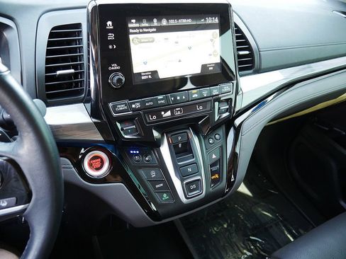 Used 2024 Honda Odyssey Elite image 37