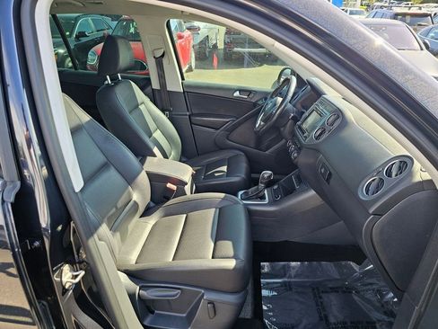 Used 2017 Volkswagen Tiguan Wolfsburg Edition AWD/4WD image 29
