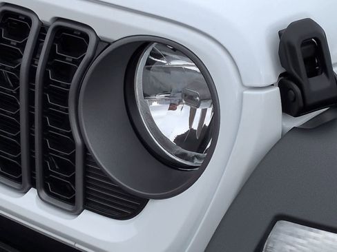 New 2026 Jeep Wrangler Unlimited Sport AWD/4WD image 11