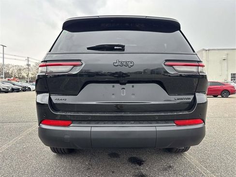 New 2025 Jeep Grand Cherokee L Limited image 3