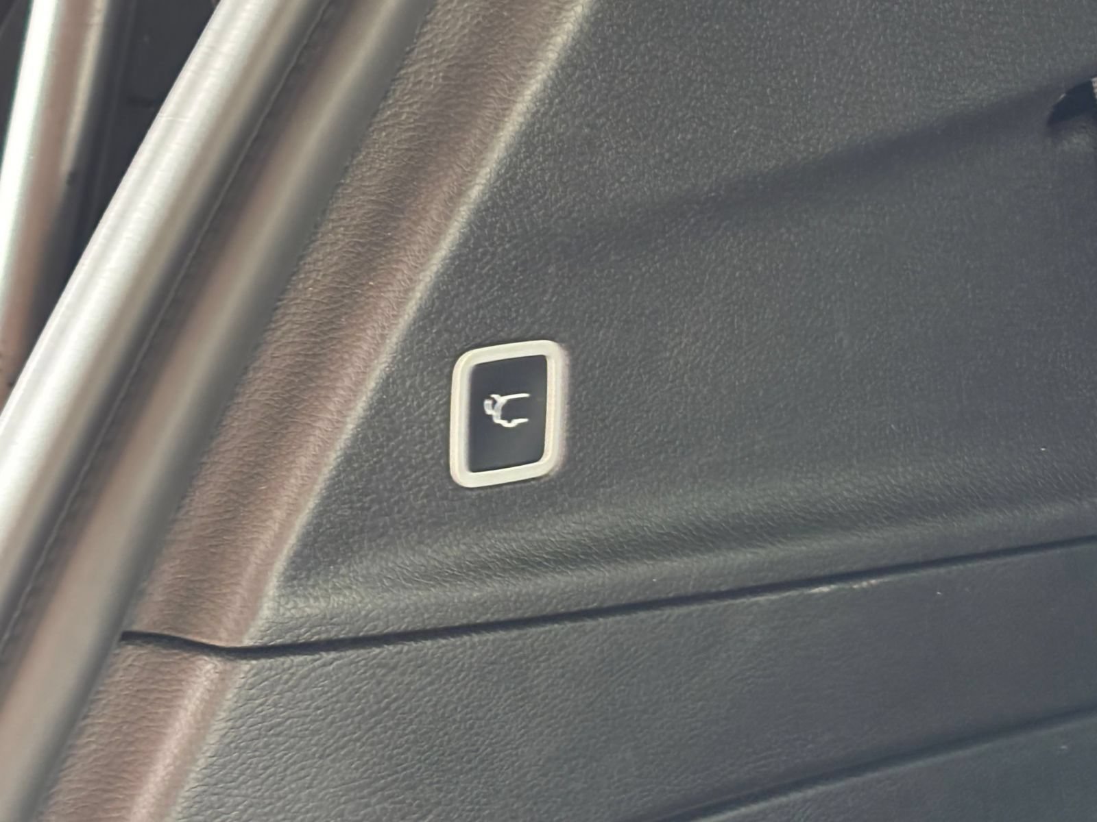 Used 2025 Chrysler Pacifica Select FWD image 22