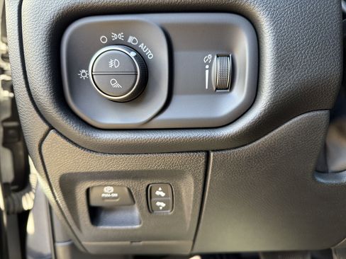 Used 2022 RAM 1500 Big Horn image 16