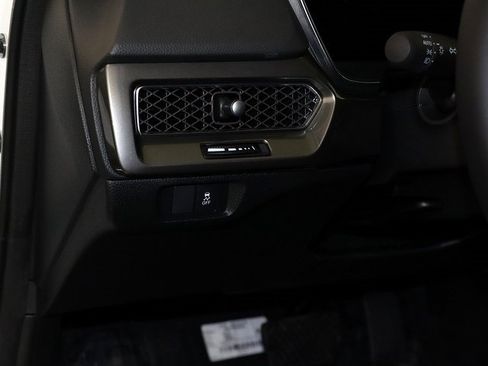 Used 2025 Acura Integra image 24