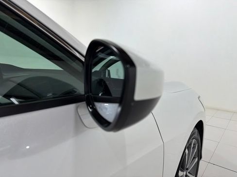 Certified 2025 Acura Integra FWD image 25