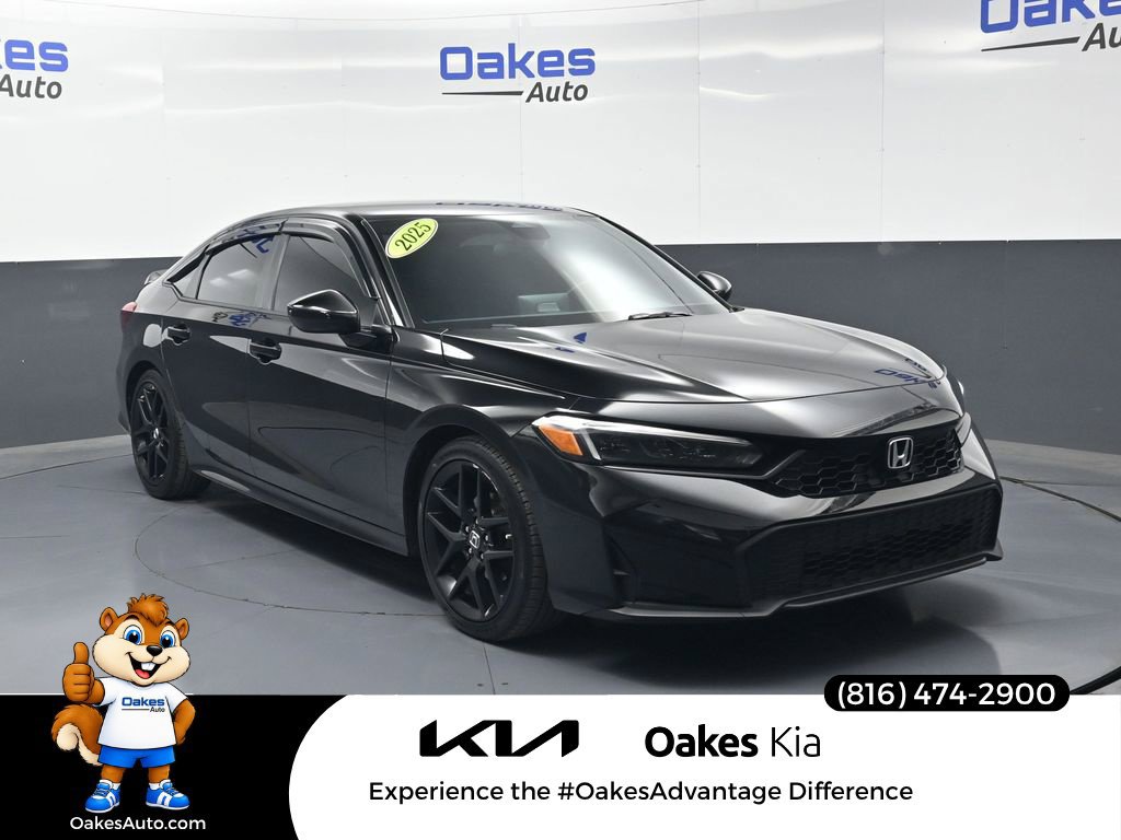 Used 2025 Honda Civic Sport image 1