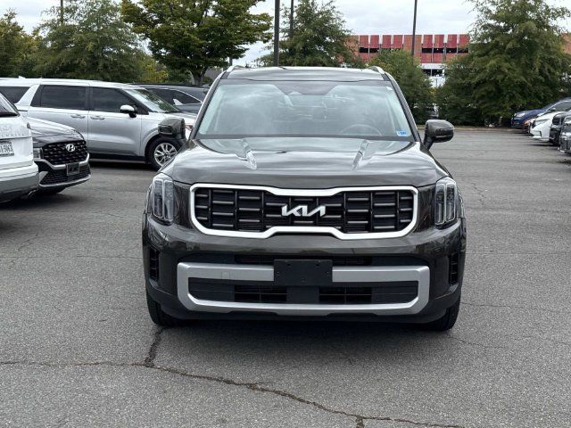 Used 2024 Kia Telluride S w/ S Sunroof Package AWD/4WD image 6
