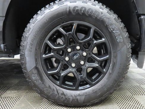 Used 2024 Ford F150 XLT w/ XLT Black Appearance Package image 8