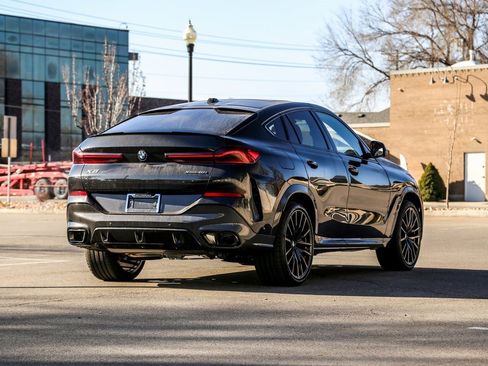 New 2026 BMW X6 xDrive40i w/ Executive Package image 5