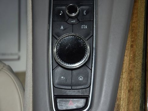 Used 2022 Cadillac Escalade Sport Platinum image 37