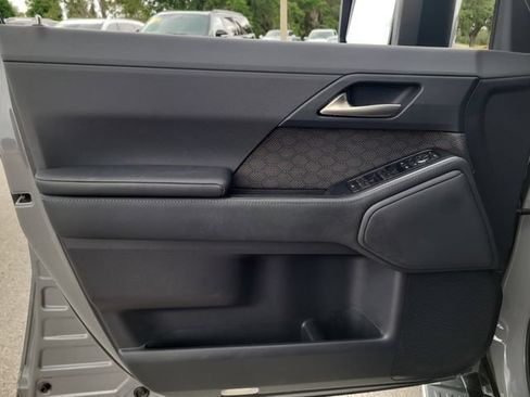 Used 2024 Lexus GX 550 w/ Accessory Package (31) AWD/4WD image 18