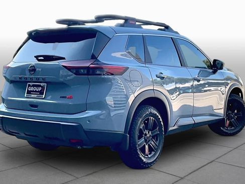 Certified 2026 Nissan Rogue SV AWD/4WD image 13