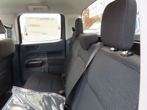 New 2026 Ford Maverick XL image 16