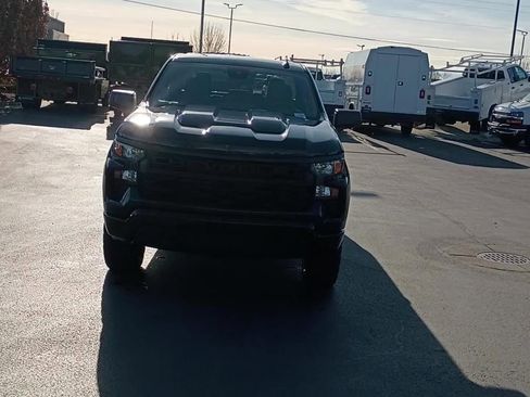 New 2026 Chevrolet Silverado 1500 Custom Trail Boss w/ Dark Appearance Package image 6