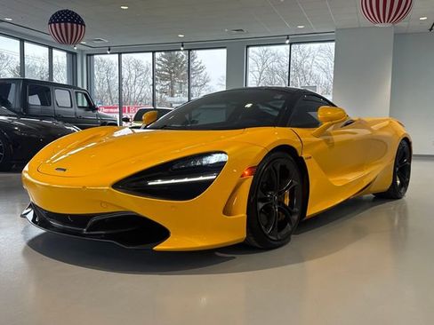 Used 2019 McLaren 720S Performance image 1