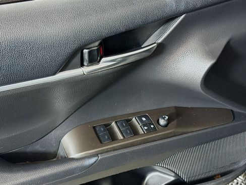 Certified 2023 Toyota Camry SE image 19