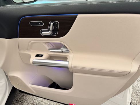 Certified 2026 Mercedes-Benz GLA 250 4MATIC image 15