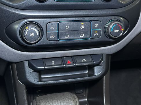 Used 2016 Chevrolet Colorado W/T w/ WT Convenience Package image 35