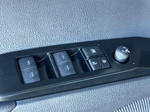 New 2026 Toyota Camry Hybrid AWD/4WD image 13