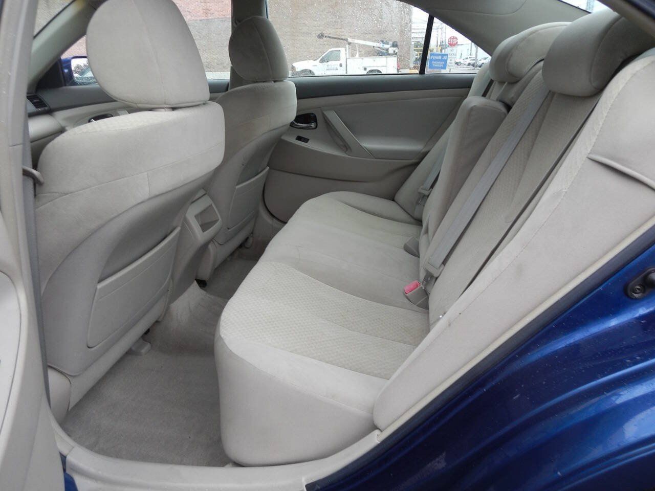 Used 2007 Toyota Camry CE FWD image 30