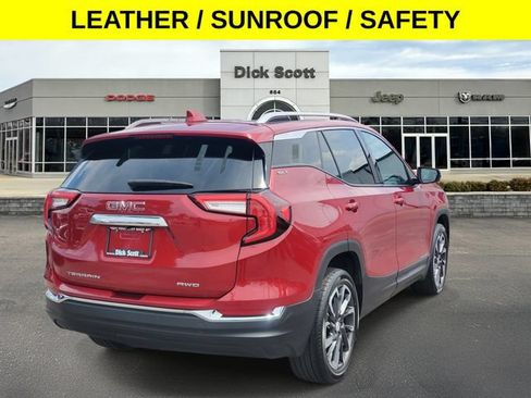 Used 2023 GMC Terrain SLT AWD/4WD image 5