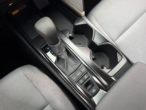 Used 2026 Toyota Camry LE image 25