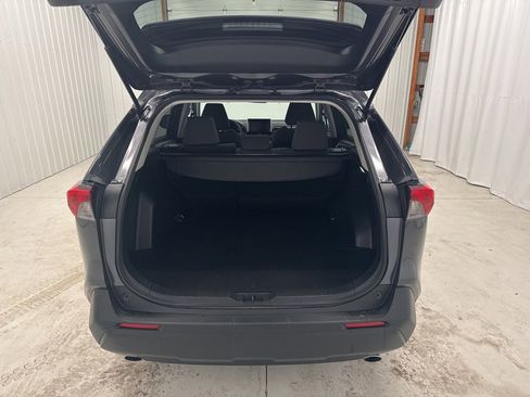 Used 2025 Toyota RAV4 XLE image 6