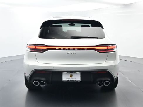 Used 2025 Porsche Macan image 13