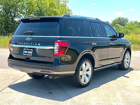 Used 2024 Ford Expedition King Ranch AWD/4WD image 8