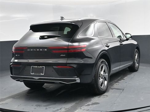 New 2026 Genesis GV70 2.5T Select image 18