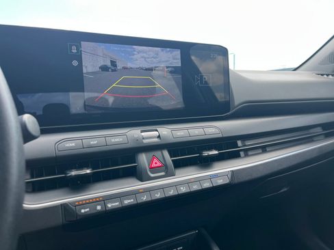 Used 2025 Kia K4 FWD image 20