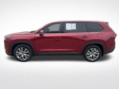 Used 2024 Toyota Grand Highlander Limited image 2