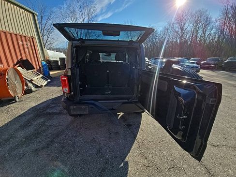 Used 2022 Ford Bronco 2-Door image 18