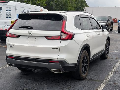Used 2025 Honda CR-V Sport image 3