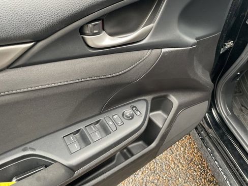 Used 2021 Honda Civic EX image 12