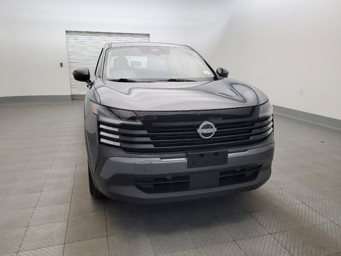 Used 2025 Nissan Kicks S w/ Charging Package FWD image 14