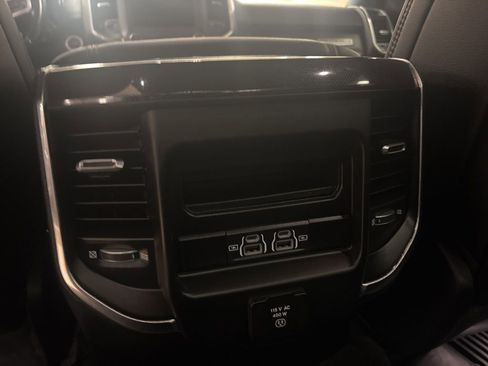 Used 2022 RAM 1500 Laramie w/ Sport Appearance Package AWD/4WD image 31