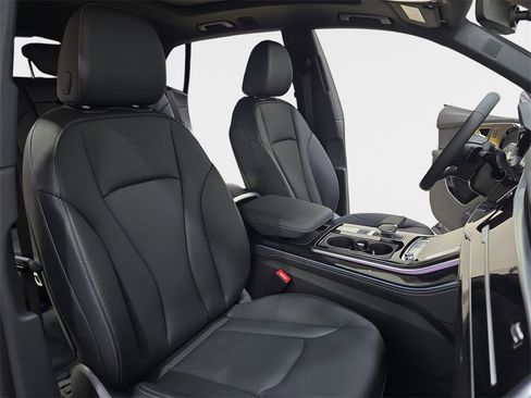 New 2026 Audi Q8 Premium Plus image 10