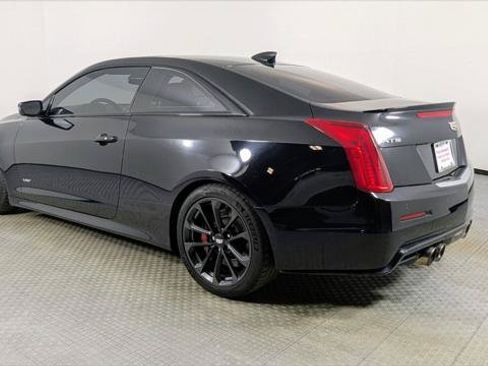 Used 2017 Cadillac ATS V w/ Luxury Package RWD image 4
