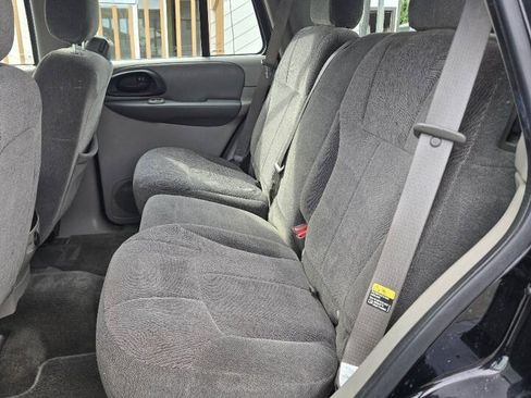 Used 2004 Chevrolet TrailBlazer LS AWD/4WD image 7